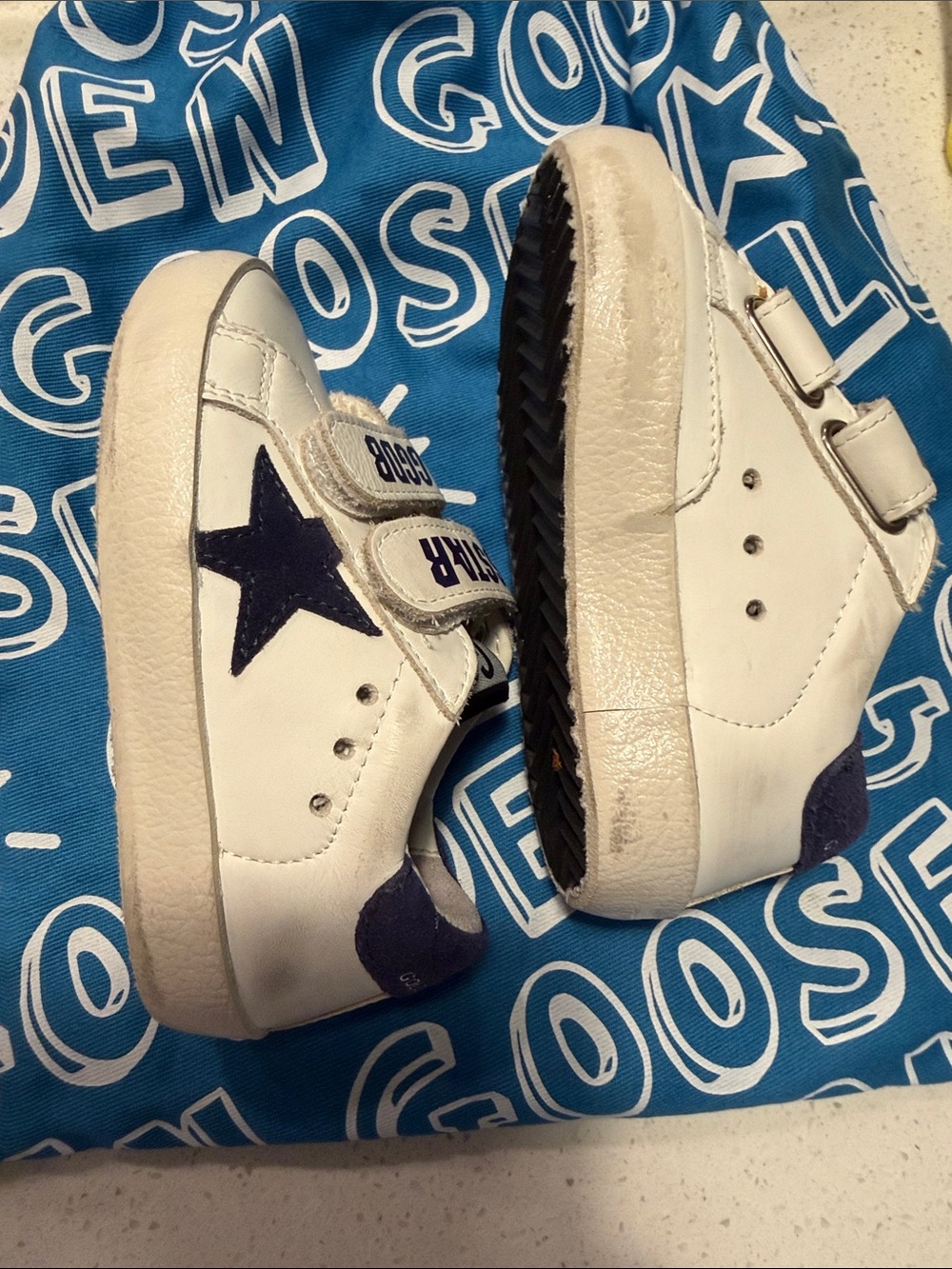 Golden Goose Kids White Sneakers with Navy Star & Heel - Picture 3 of 6